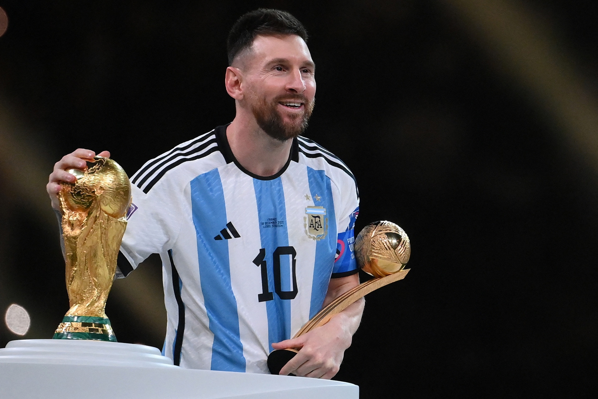 Messi với danh hiệu World Cup 2022