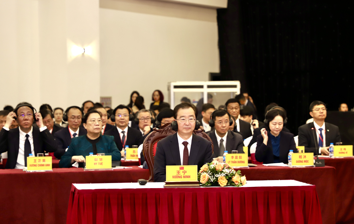 Đoàn đại biểu tỉnh Vân Nam (Trung Quốc) dự hội nghị

