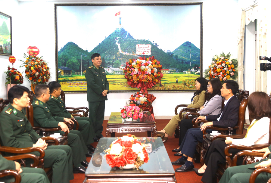Đại tá Đào Hồng Hà, Chính ủy BĐBP tỉnh cảm ơn sự quan tâm của lãnh đạo tỉnh và hứa sẽ tiếp tục hoàn thành nhiệm vụ được giao.

