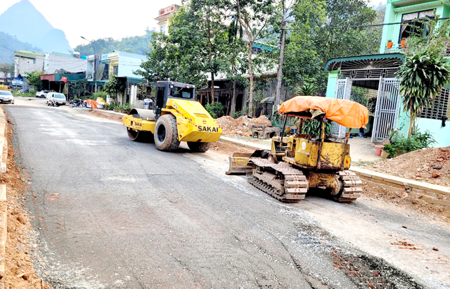 Công trình đường Phùng Hưng đã thi công trở lại.