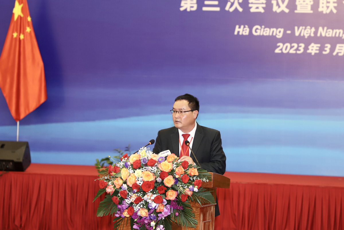 Phó Chủ tịch UBND tỉnh Lai Châu phát biểu
