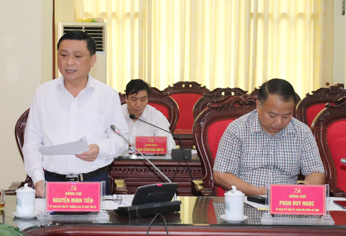Trưởng Ban Tổ chức Tỉnh ủy Nguyễn Minh Tiến chia sẻ cách làm mới, hiệu quả của tỉnh trong công tác xây dựng Đảng, hệ thống chính trị.
