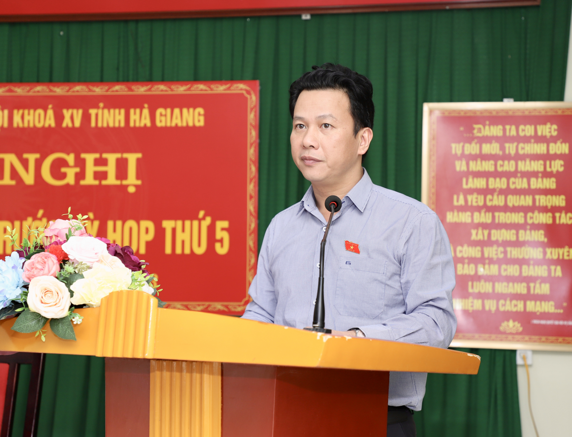 Bí thư Tỉnh ủy Đặng Quốc Khánh phát biểu tiếp thu, trả lời các kiến nghị của cử tri
