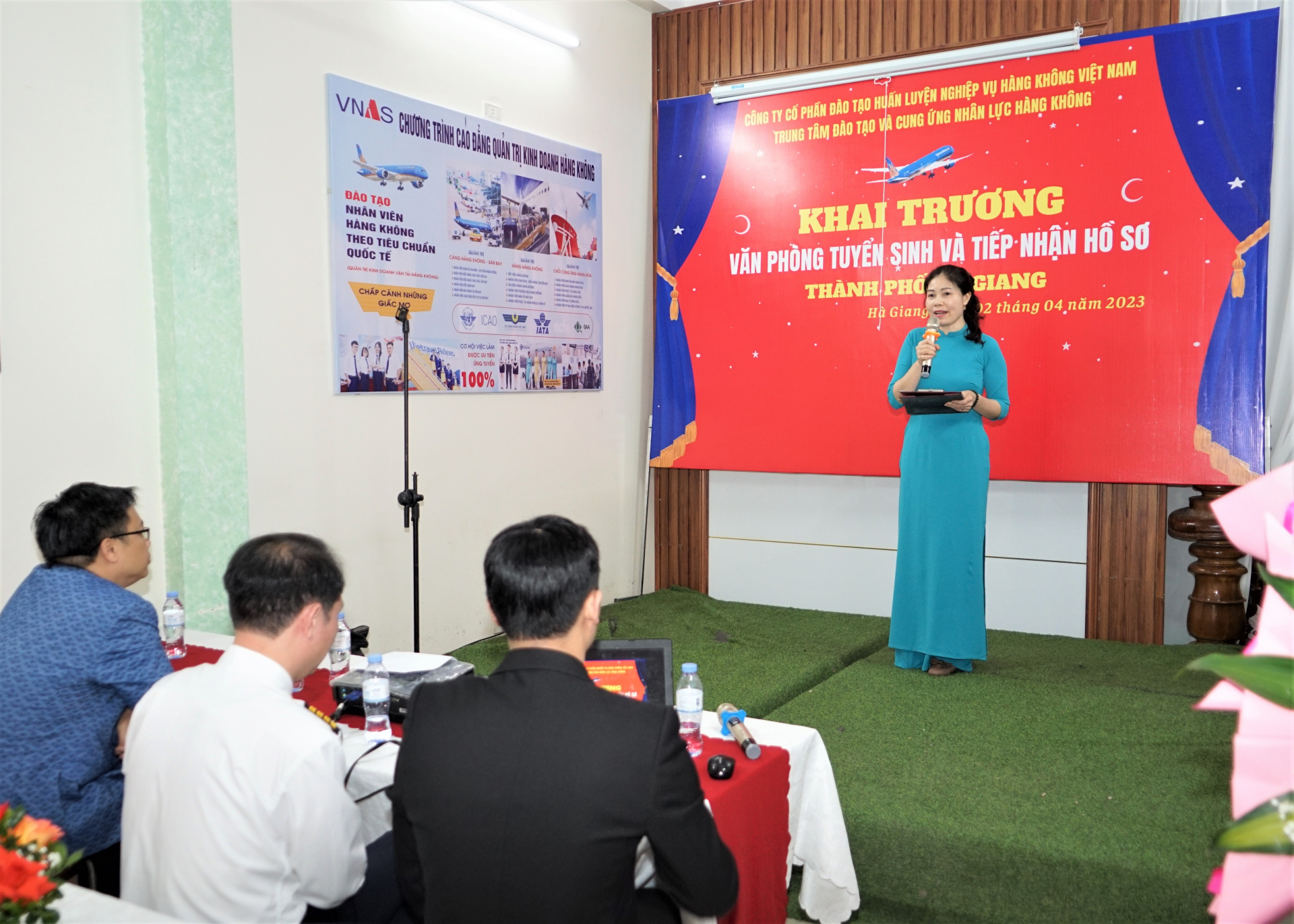 Lễ khai trương Văn phòng tuyển sinh đào tạo và cung ứng nhân lực hàng không Việt Nam tại Hà Giang