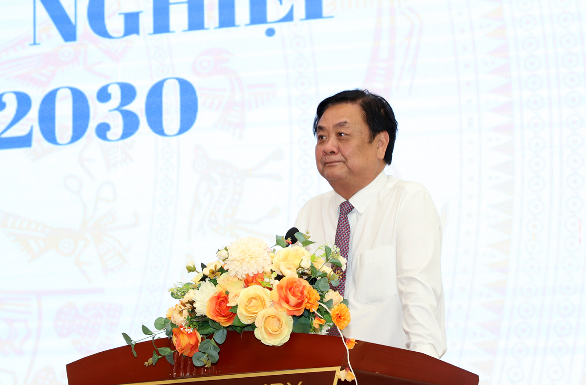 Bộ trưởng Lê Minh Hoan phát biểu tại hội nghị.