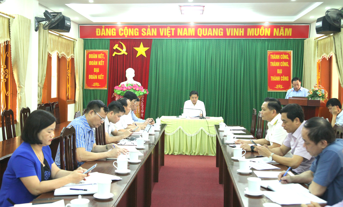 Toàn cảnh cuộc họp.
