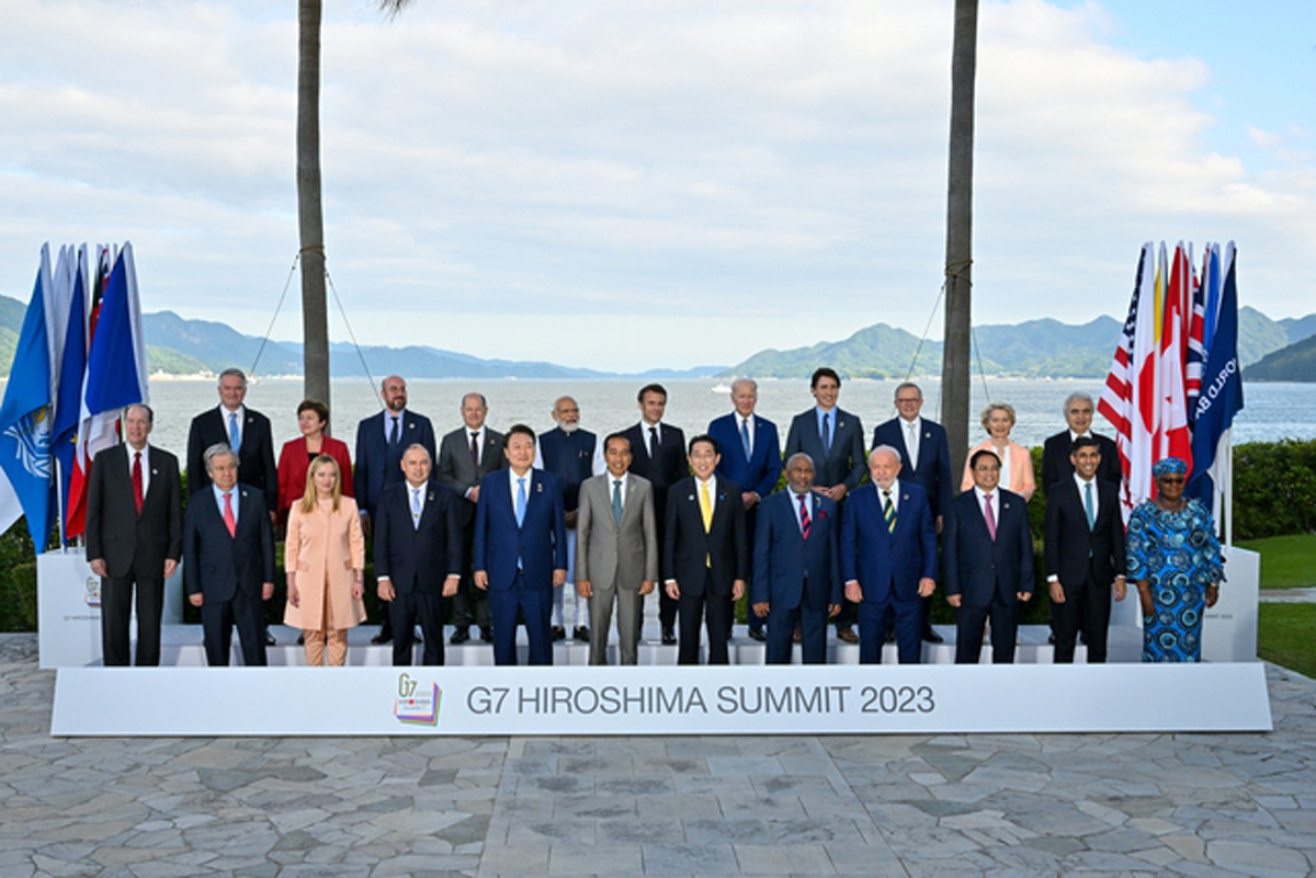 Thủ tướng Phạm Minh Chính cùng các nhà lãnh đạo các nước G7 mở rộng
