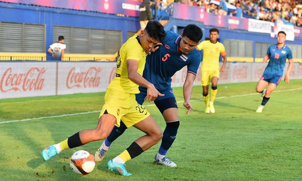 U22 Malaysia thua Thái Lan 0-2 trước trận gặp Việt Nam