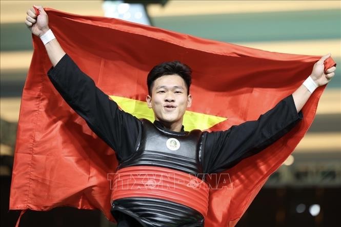 Vận động viên Nguyễn Tấn Sang mang về Huy chương Vàng thứ 41 cho Đoàn Thể thao Việt Nam.