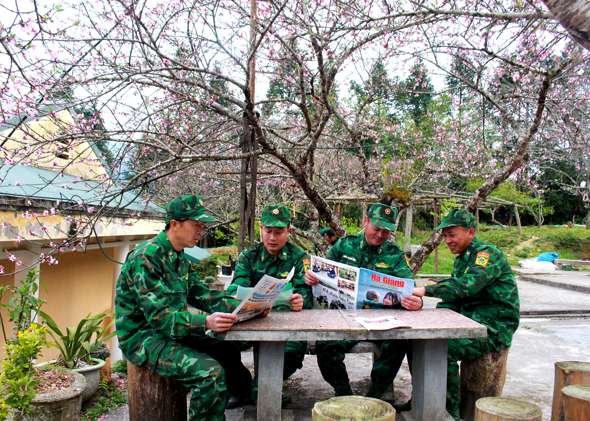 Báo Hà Giang trở thành phương tiện thông tin hữu ích cho đông đảo cán bộ, đảng viên và nhân dân trong tỉnh.
