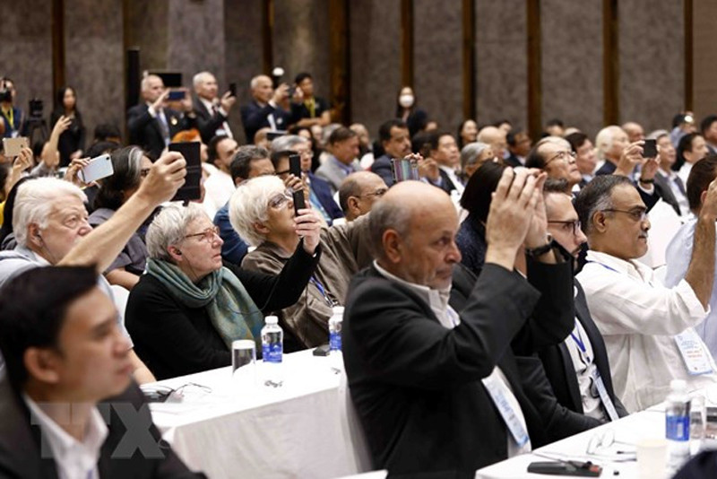Các đại biểu quốc tế tham dự phiên khai mạc Đại hội 22 Hội đồng Hòa bình thế giới.