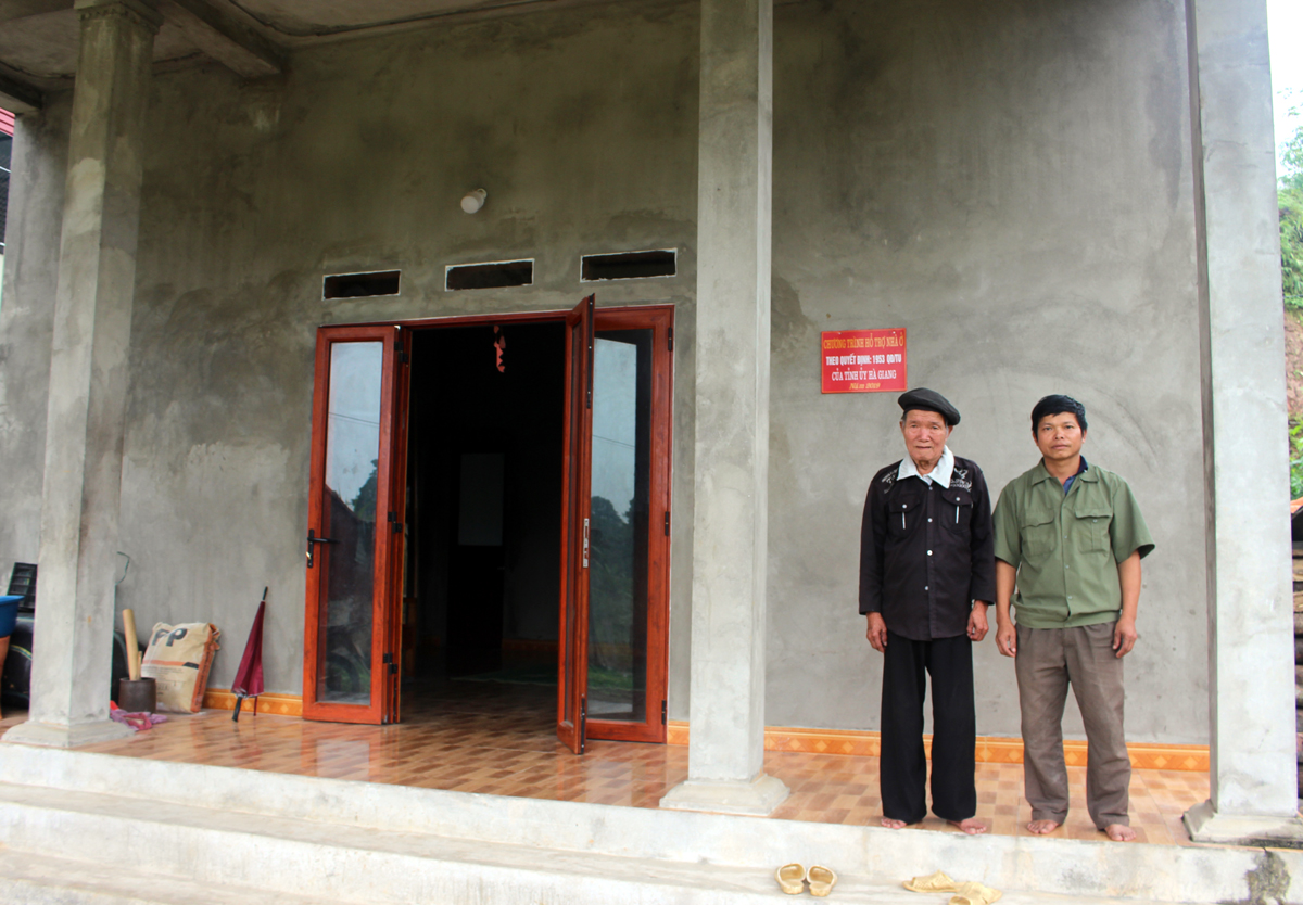 Ngôi nhà sau khi xây dựng, ông Đặng Văn Tống là đối tượng người có công với cách mạng, được hỗ trợ 60 triệu để xây dụng nhà ở.