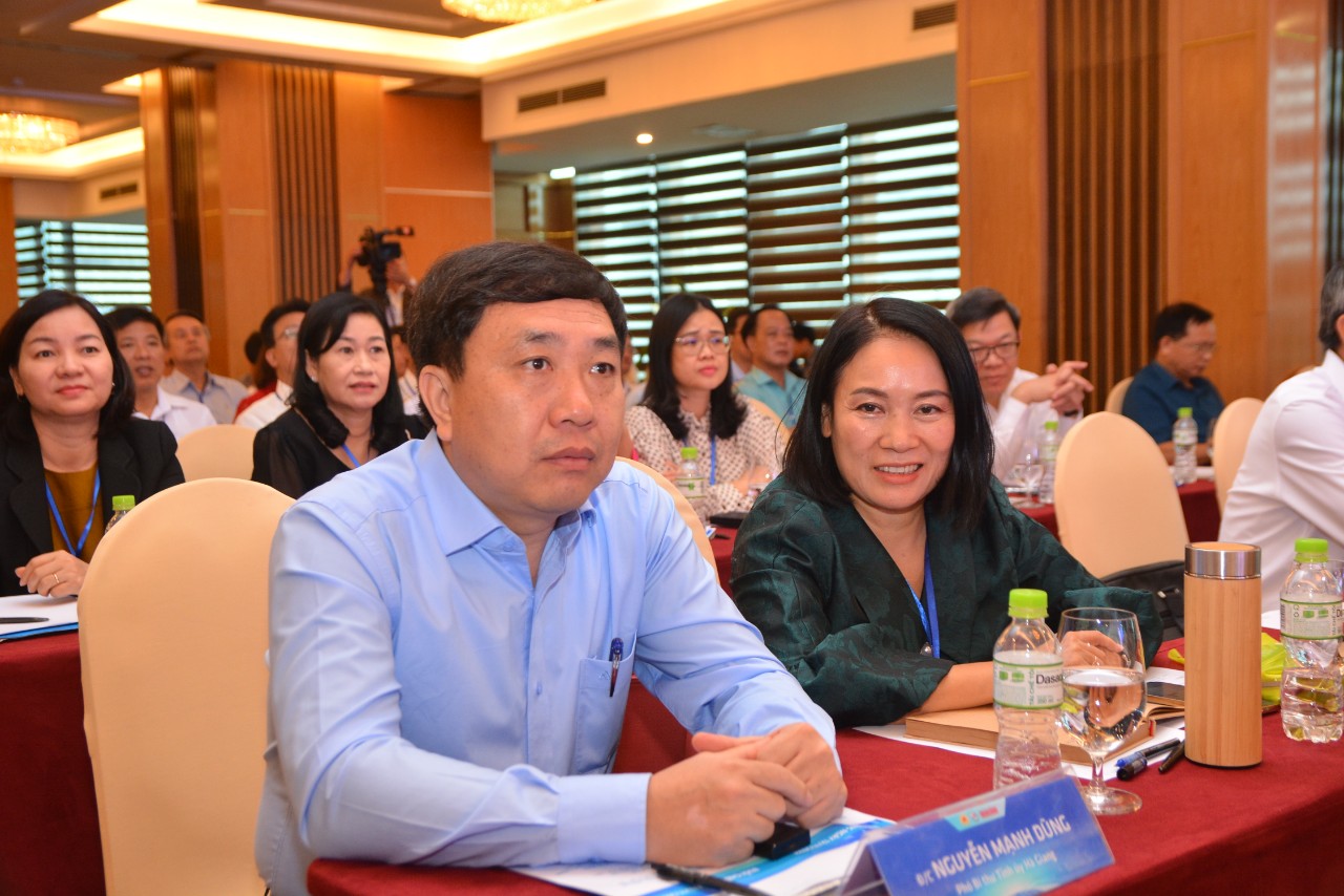 Đồng chí Nguyễn Mạnh Dũng, Phó Bí thư Tỉnh ủy Hà Giang dự hội nghị