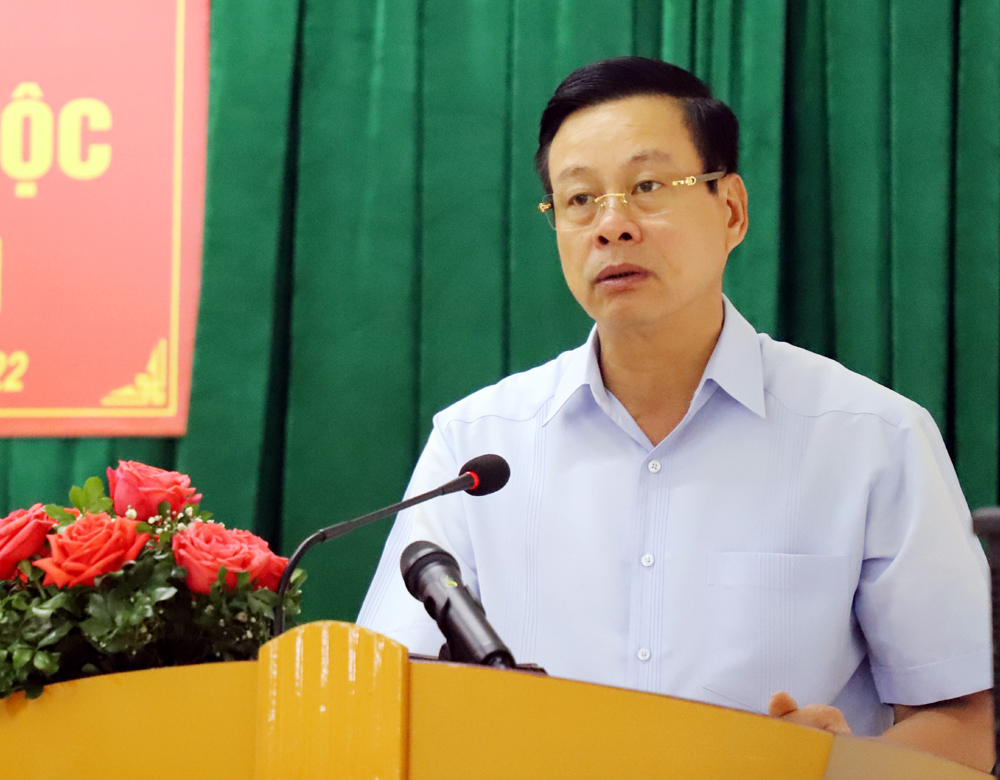 Chủ tịch UBND tỉnh Nguyễn Văn Sơn phát biểu tại ngày hội.