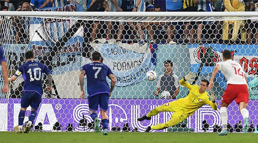 Argentina giành chiến thắng 2-0 trước Ba Lan