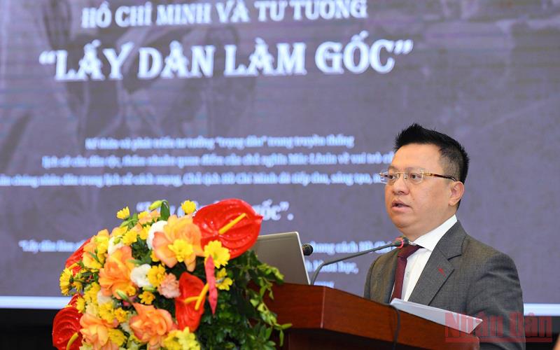 Đồng chí Lê Quốc Minh phát biểu tại lễ khai trương Trang thông tin.
