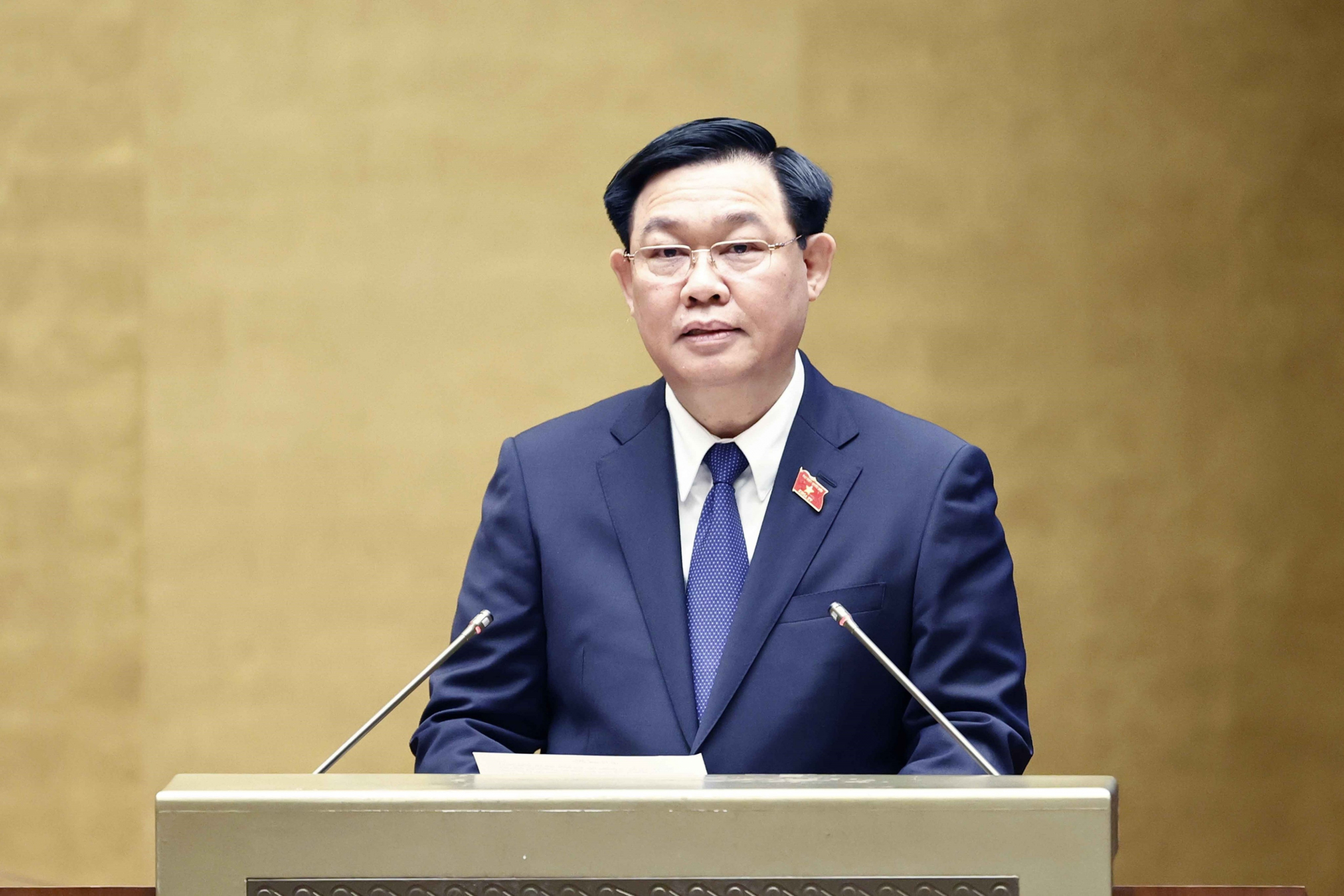 Chủ tịch Quốc hội Vương Đình Huệ phát biểu khai mạc kỳ họp. Ảnh: Minh Đông (TTXVN)