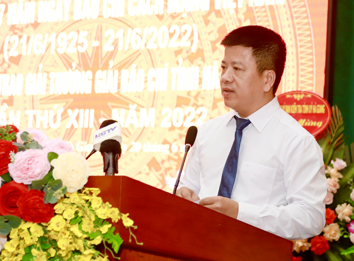Tổng biên tập Báo Hà Giang Nguyễn Trung Thu báo cáo tổng kết Giải báo chí tỉnh
