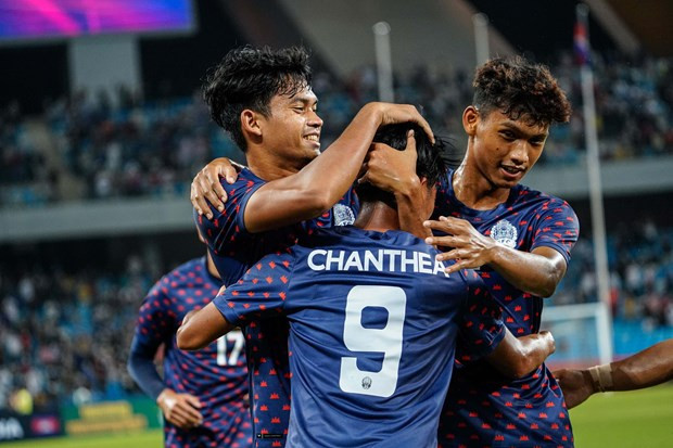 Niềm vui của cầu thủ U23 Campuchia trong ngày ra quân.