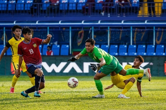 Lào đánh bại Malaysia ở cả hai trận đấu để vào bán kết giải U23 Đông Nam Á 2022.