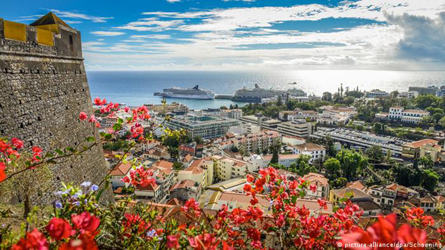 hành phố Funchal, Bồ Đào Nha.