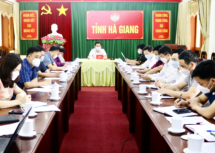 Toàn cảnh hội nghị tại điểm cầu Hà Giang
