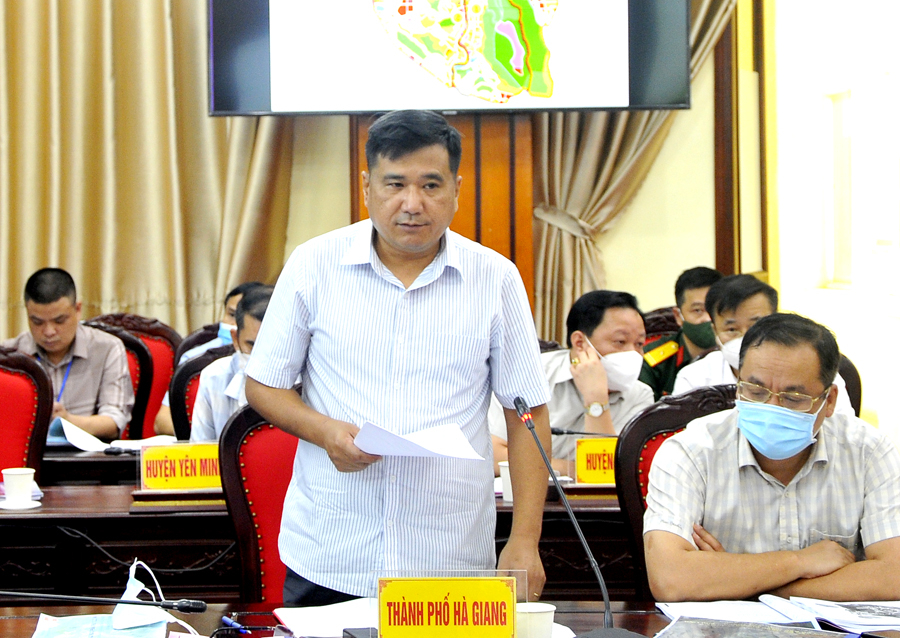 Bí thư Thành ủy Hà Giang Hầu Minh Lợi đề nghị đơn vị tư vấn xây dựng phương án các đồ án quy hoạch phân khu bám sát theo tiêu chí đô thị loại II.