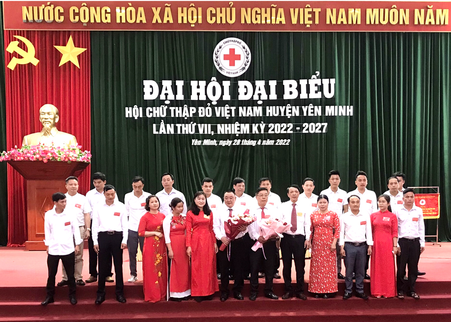 BCH Hội CTĐ huyện Yên Mình nhiệm kỳ 2022-2027 ra mắt Đại hội
