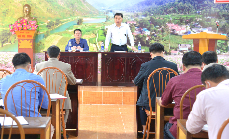 Phó Bí thư Tỉnh ủy Nguyễn Mạnh Dũng phát biểu kết luận tại buổi làm việc với xã Đông Hà.
