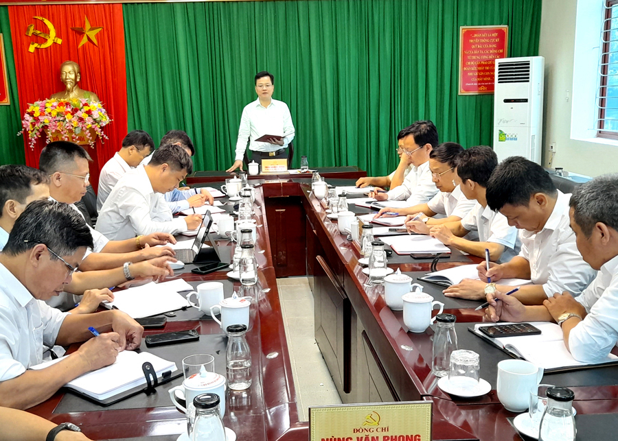 Chủ nhiệm UBKT Tỉnh ủy Trần Quang Minh kết luận tại buổi làm việc với BTV Huyện ủy Xín Mần.
