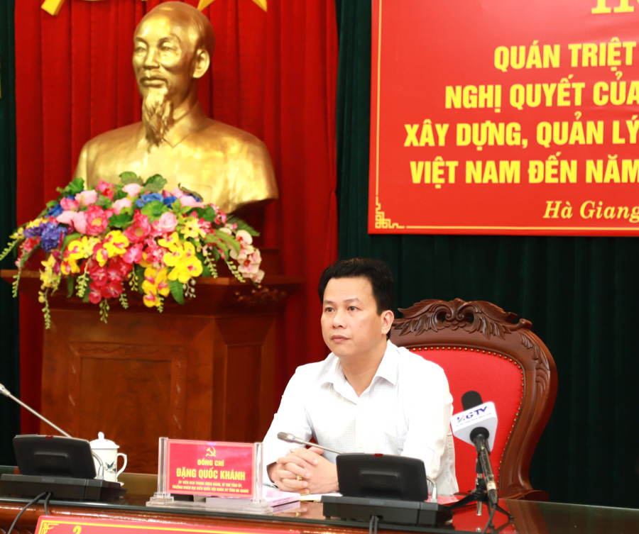 Bí thư Tỉnh ủy Đặng Quốc Khánh chủ trì tại điểm cầu tỉnh
