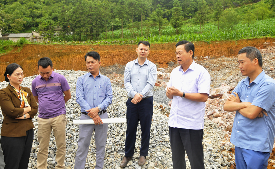 Chủ tịch UBND tỉnh Nguyễn Văn Sơn kiểm tra tiến độ dự án trạm kiểm soát liên ngành Săm Pun - Điền Bồng.