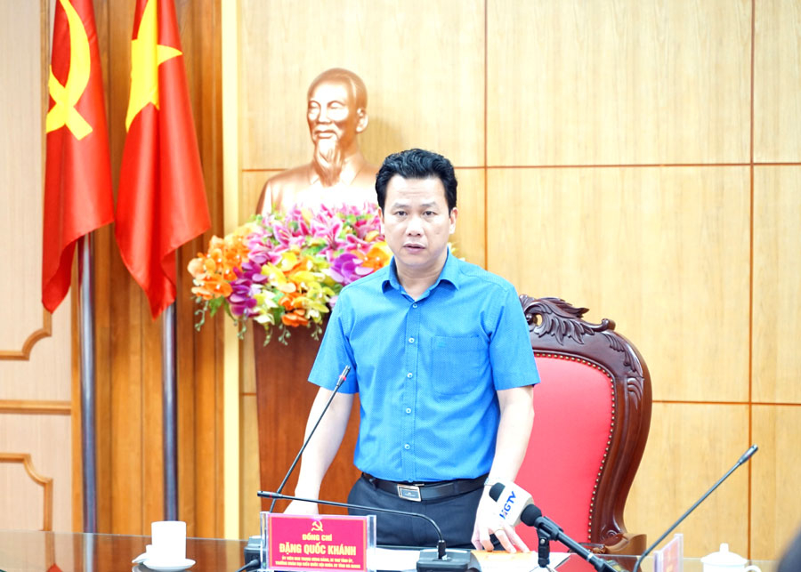 Bí thư Tỉnh ủy Đặng Quốc Khánh kết luận buổi làm việc.