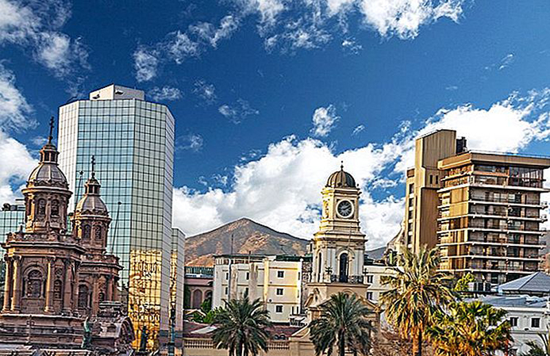 Santiago: Thủ đô văn hóa của Chile.
