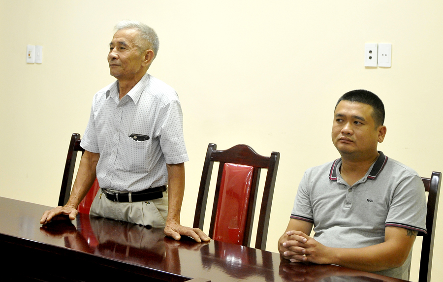 Ông Nguyễn Tấn Trọng, công dân tổ 1, phường Minh Khai phát biểu ý kiến kiến nghị.
