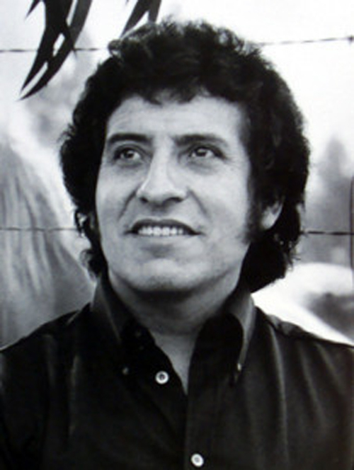 Víctor Jara (1932 – 1973)
