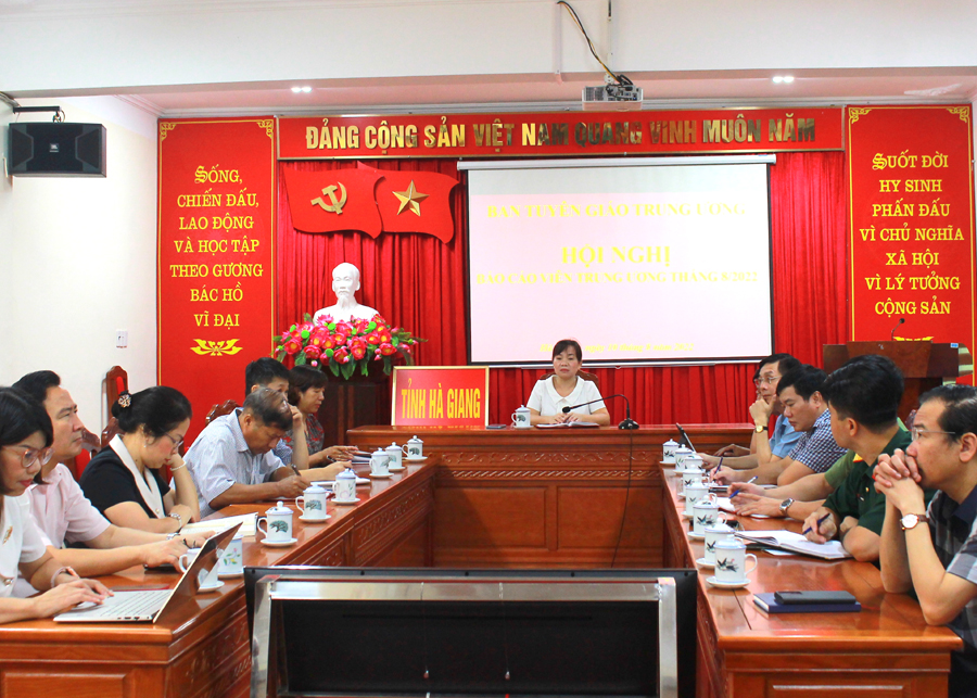 Các đại biểu dự hội nghị tại điểm cầu Hà Giang

