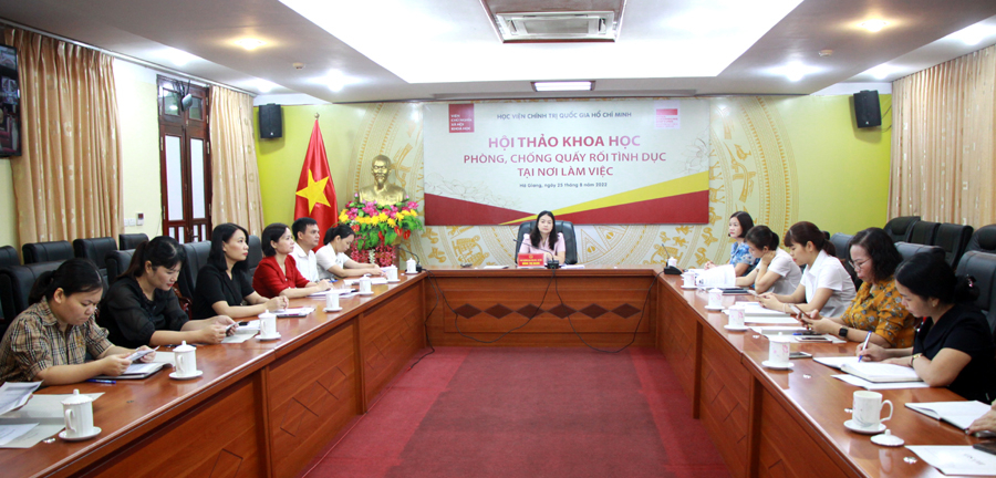 Các đại biểu tỉnh Hà Giang tham dự hội thảo.
