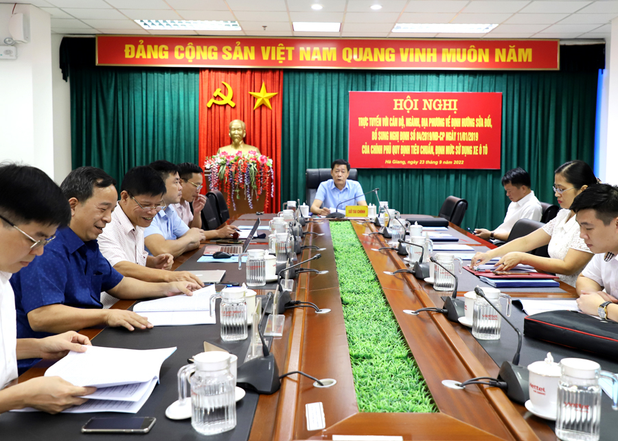 Các đại biểu dự tại điểm cầu Hà Giang

