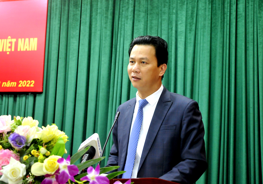 Bí thư Tỉnh ủy Đặng Quốc Khánh phát biểu tại buổi gặp mặt.
