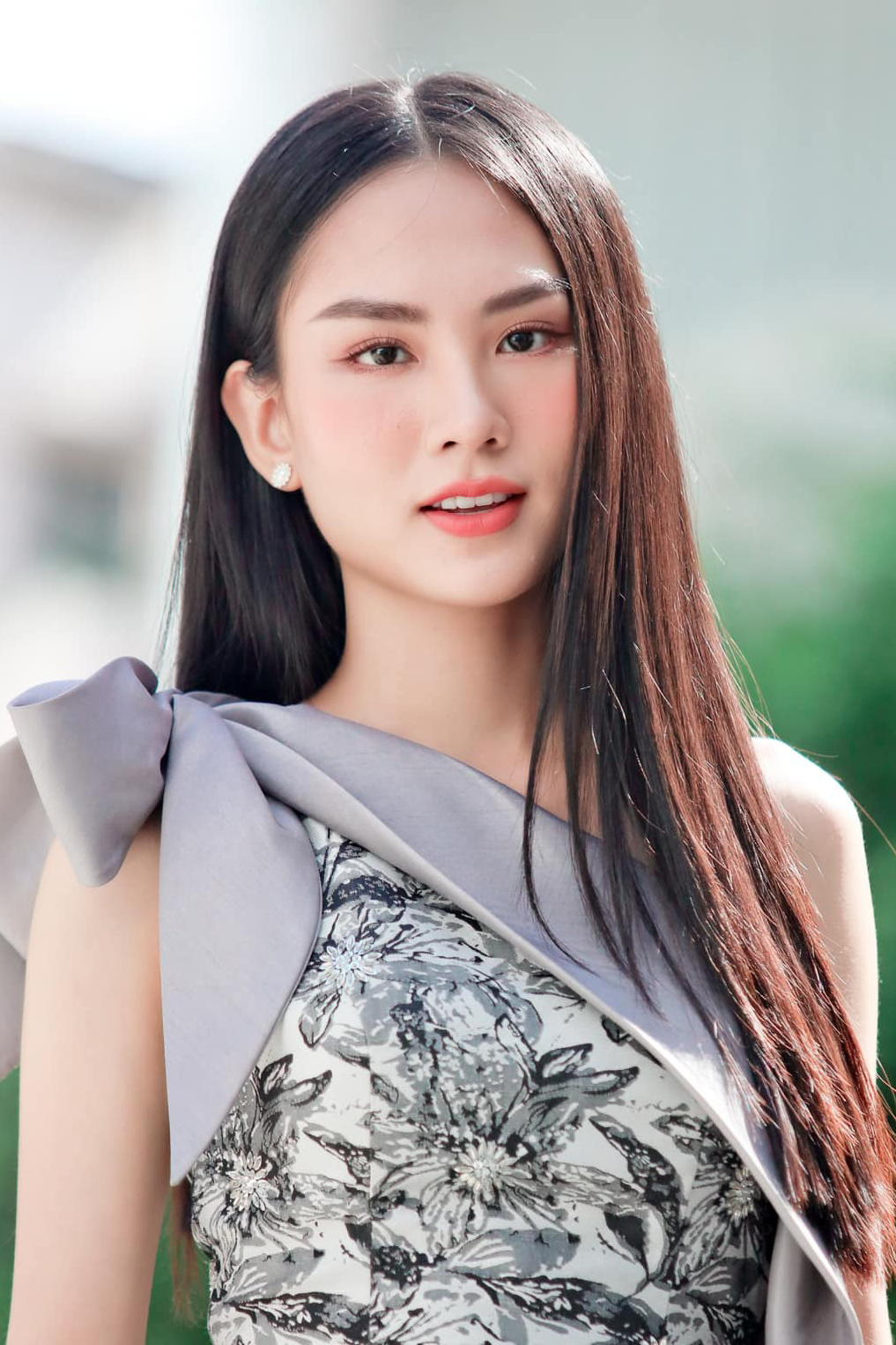 Cô được khán giả nhận xét là một trong những thí sinh có gương mặt mộc đẹp tại chung kết Miss World Vietnam năm nay.