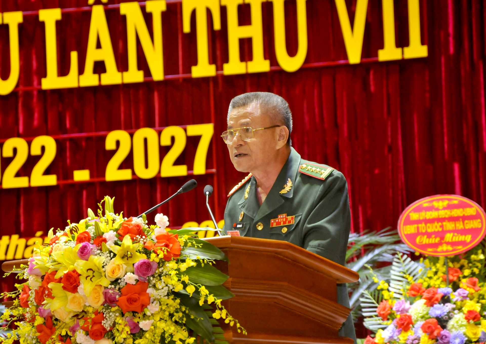Đại tá Văn Minh Tiến, Chủ tịch Hội CCB tỉnh phát biểu khai mạc Đại hội.