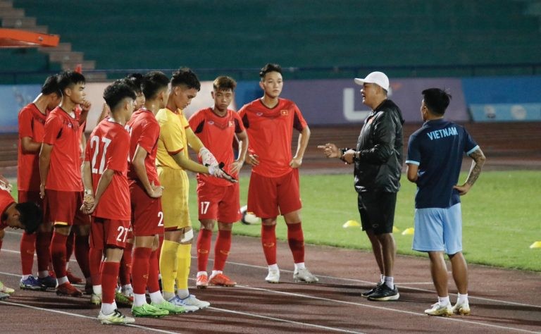 Đội tuyển U17 Việt Nam tích cực tập luyện cho vòng loại U17 châu Á 2023.