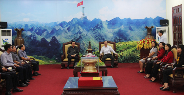 Thường trực Tỉnh ủy tiếp đoàn HĐND tỉnh Long An và Tuyên Quang