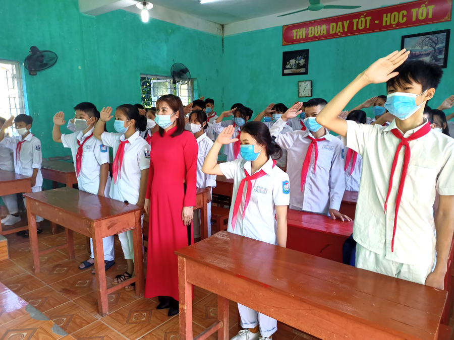 Không khí khai giảng trong các trường học ở thành phố Hà Giang khá nghiêm trang, ý nghĩa.