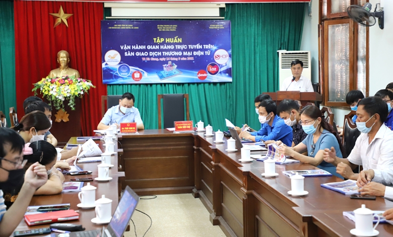 Hội nghị tập huấn cho các doanh nghiệp, HTX của tỉnh Hà Giang đưa sản phẩm lên sàn thương mại điện tử (