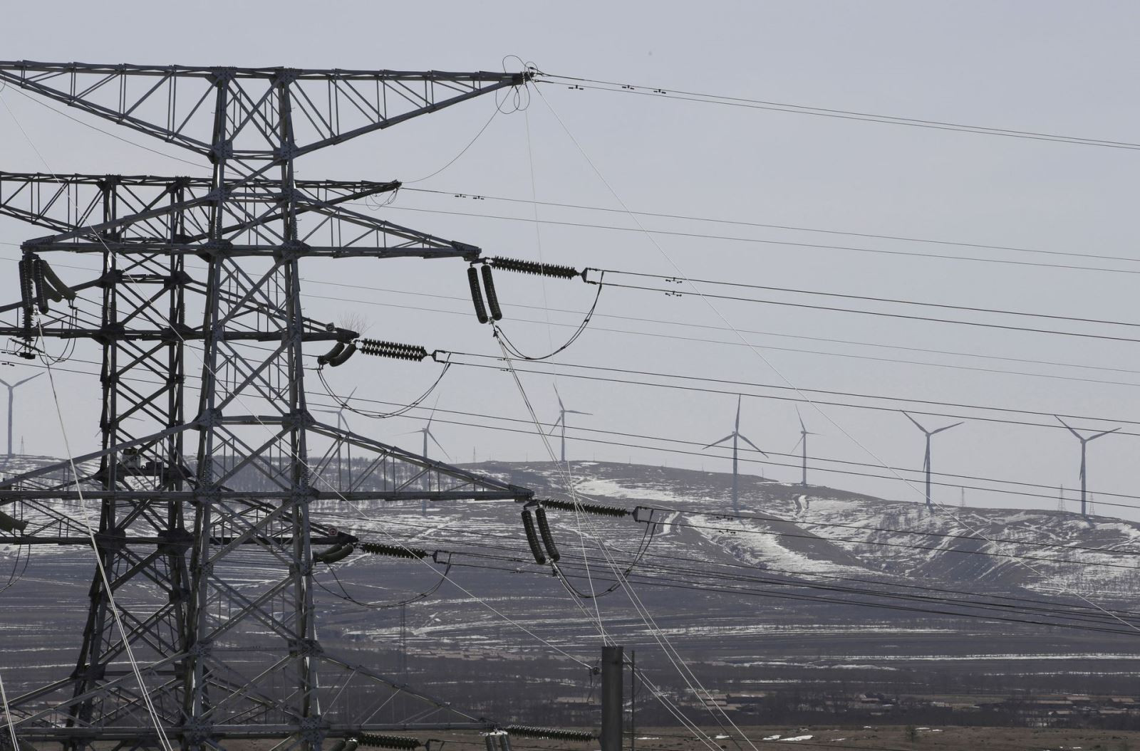 Thiếu hụt điện năng tại Trung Quốc đang gây ra quan ngại mới đối với chuỗi cung ứng hàng hóa toàn cầu. 
