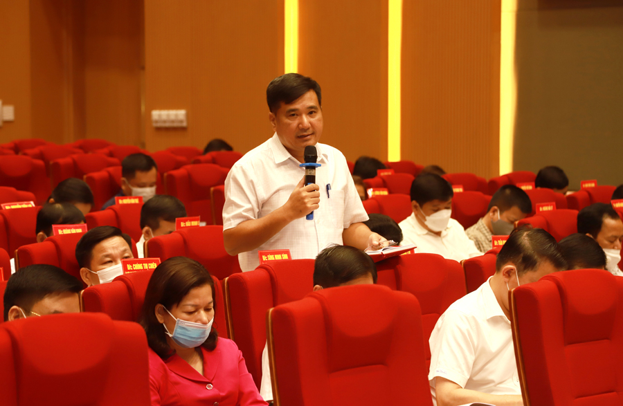 Bí thư Thành ủy Hà Giang Hầu Minh Lợi thông tin tiến độ thực hiện các dự án, thực hiện bán đấu giá đất trên địa bàn thành phố.