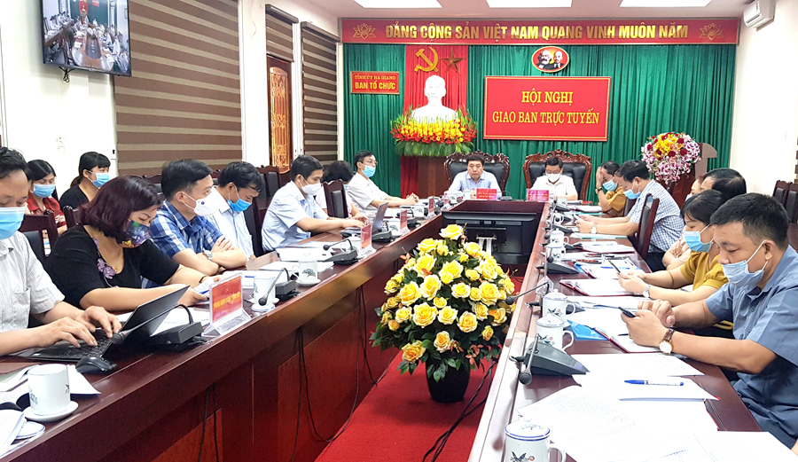 Các đại biểu dự hội nghị tại điểm cầu Hà Giang.