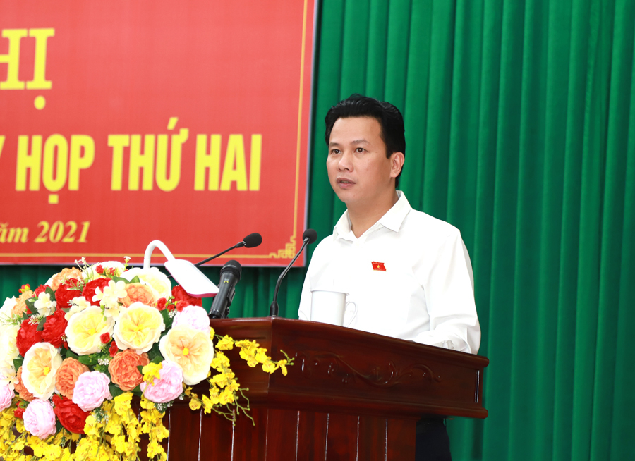 Bí thư Tỉnh ủy Đặng Quốc Khánh phát biểu tại buổi tiếp xúc